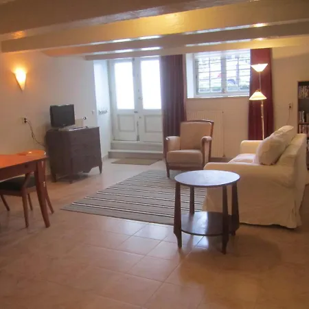 Charming Canal House 4p Амстердам