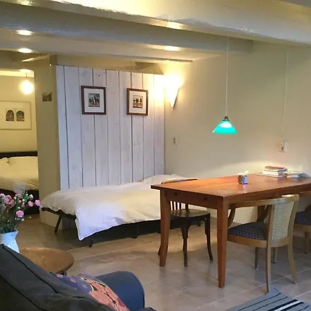 Charming Canal House 4p Амстердам