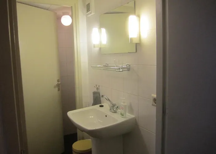 Charming Canal House 4p Amsterdam