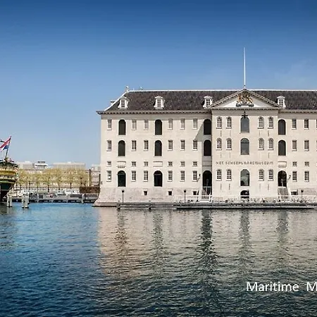 Charming Canal House 4p Apartment