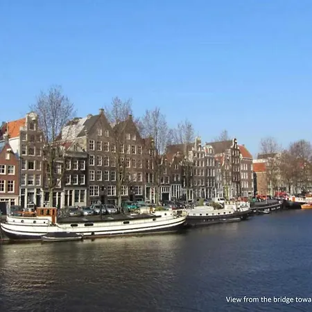 Charming Canal House 4p Apartment