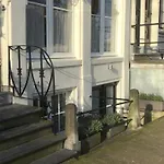 Charming Canal House 4p *